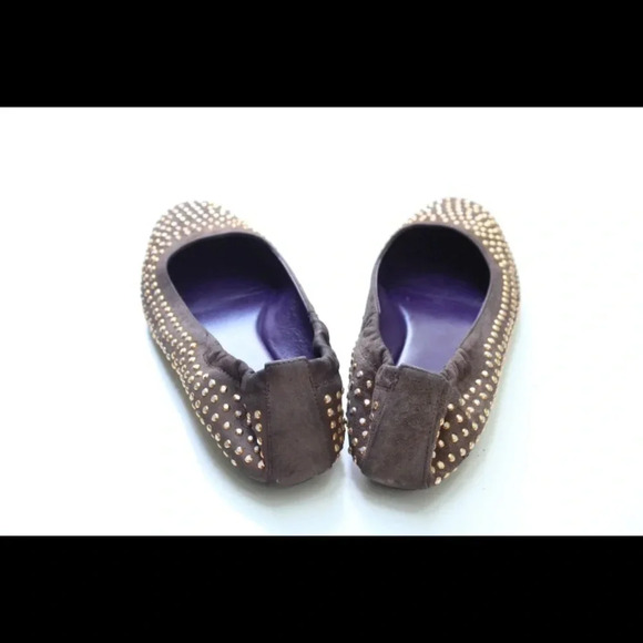 VanEli flats - Picture 3 of 7